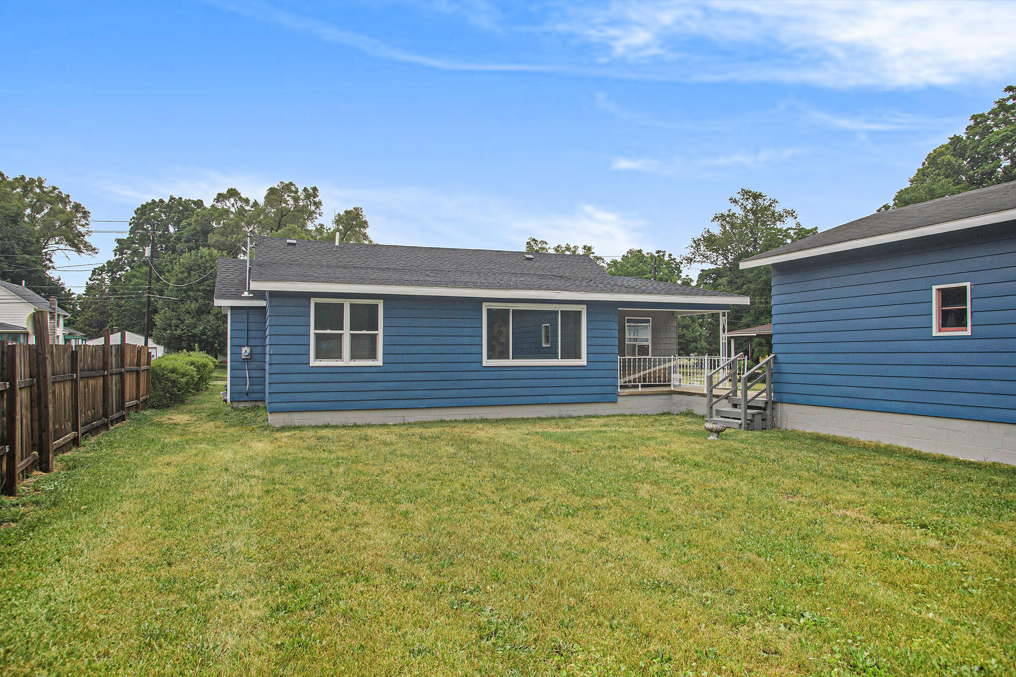 411 6th Avenue Three Rivers, MI 49093 - Photo 17 of 20 1DC_8005