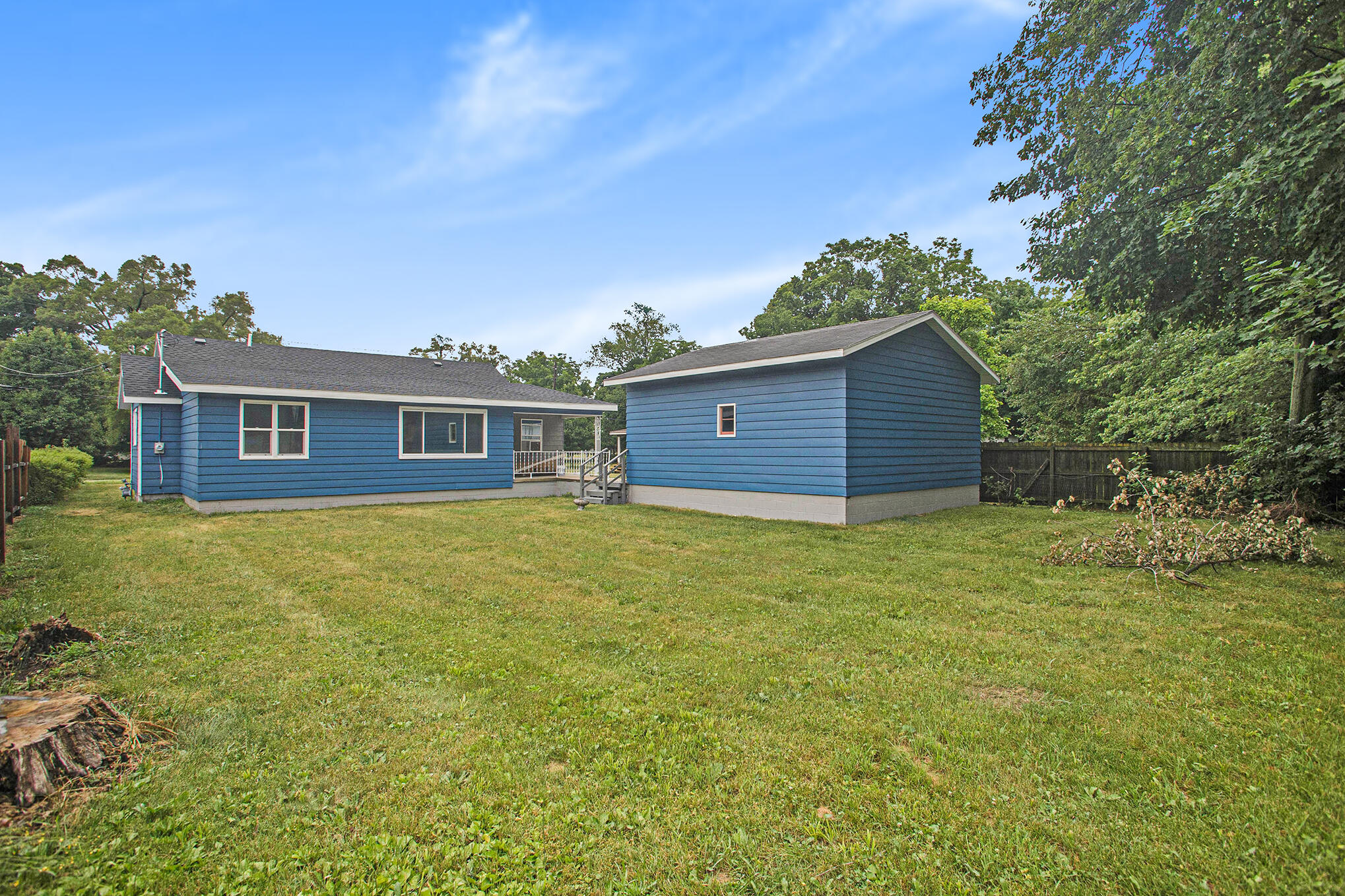 411 6th Avenue Three Rivers, MI 49093 - Photo 18 of 20 1DC_8006