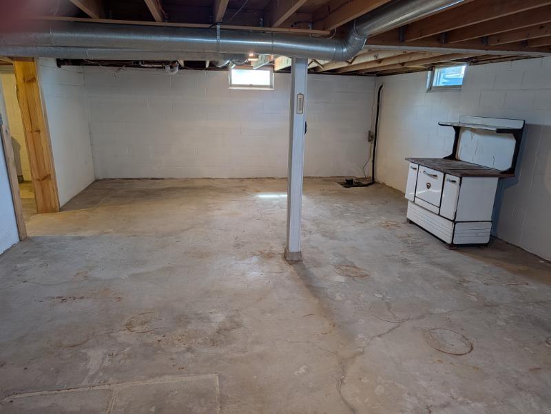 400 9th Street Southwest Wells, MN 56097 - Photo 27 of 40