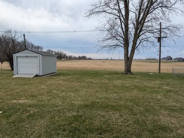 $168,000 | 400 9th Street Southwest, Wells, MN 56097