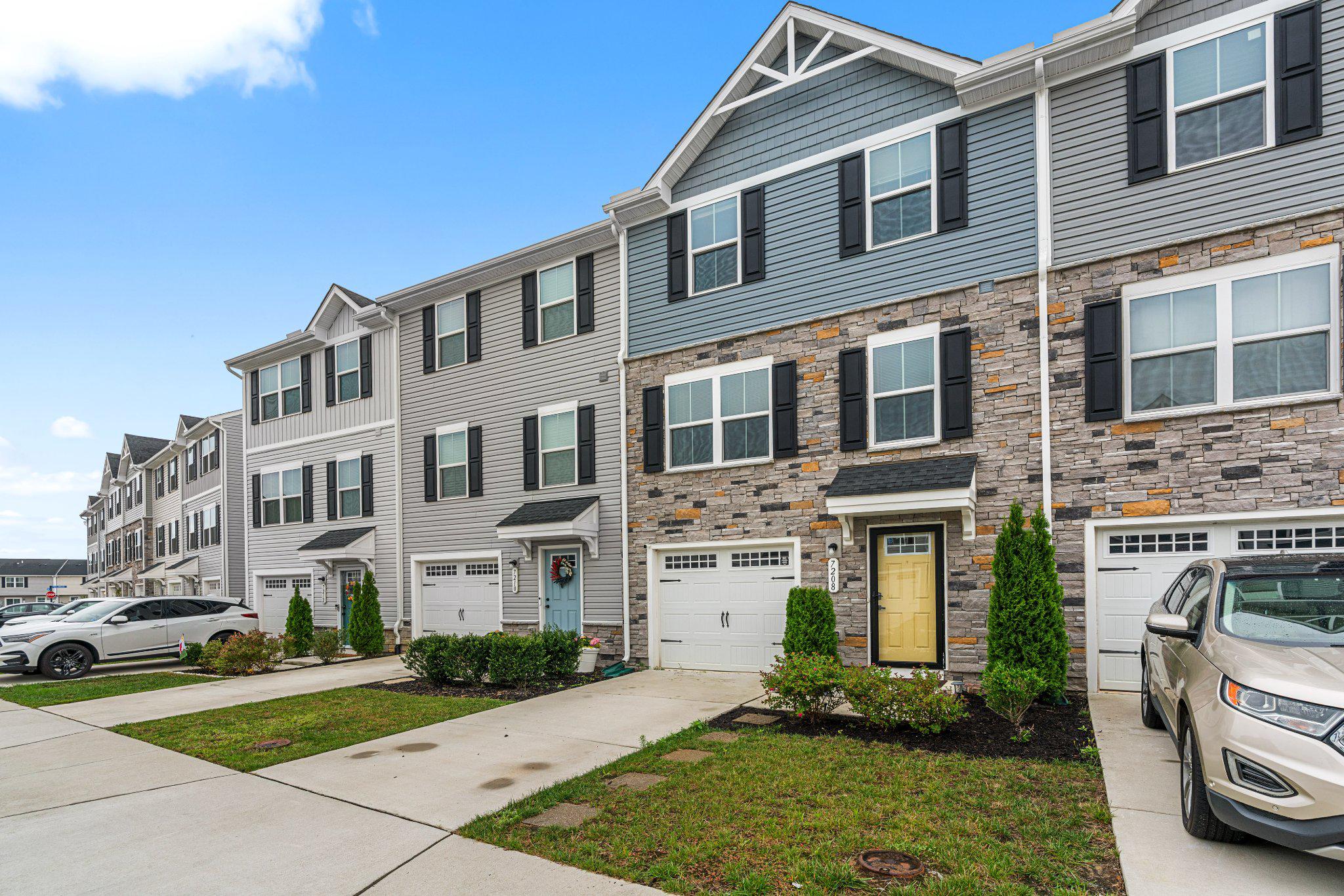 7208 Senate Way Ruther Glen, VA 22546 - Photo 2 of 37