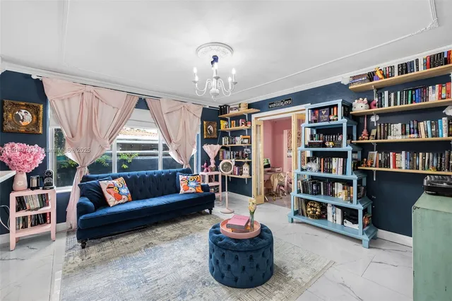 $749,000 | 2820 Southwest 33rd Court, Miami, FL 33133