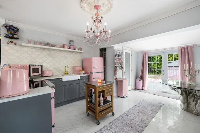 $749,000 | 2820 Southwest 33rd Court, Miami, FL 33133