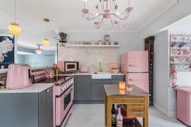 $749,000 | 2820 Southwest 33rd Court, Miami, FL 33133