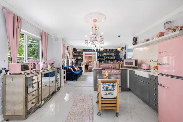 $749,000 | 2820 Southwest 33rd Court, Miami, FL 33133