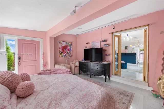 $749,000 | 2820 Southwest 33rd Court, Miami, FL 33133