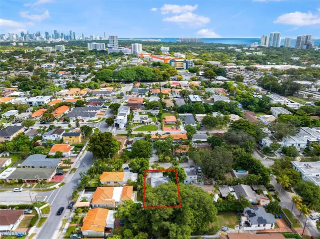 $749,000 | 2820 Southwest 33rd Court, Miami, FL 33133