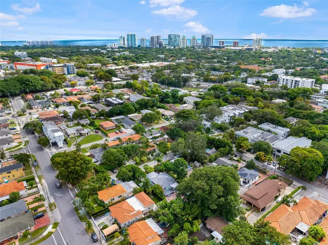 $749,000 | 2820 Southwest 33rd Court, Miami, FL 33133