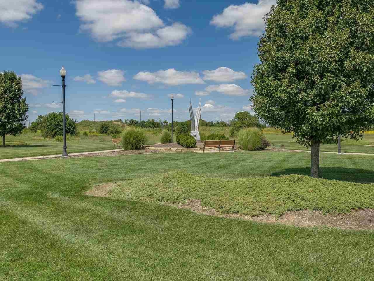 7533 East Pheasant Ridge Street Wichita, KS 67226 - Photo 5 of 14