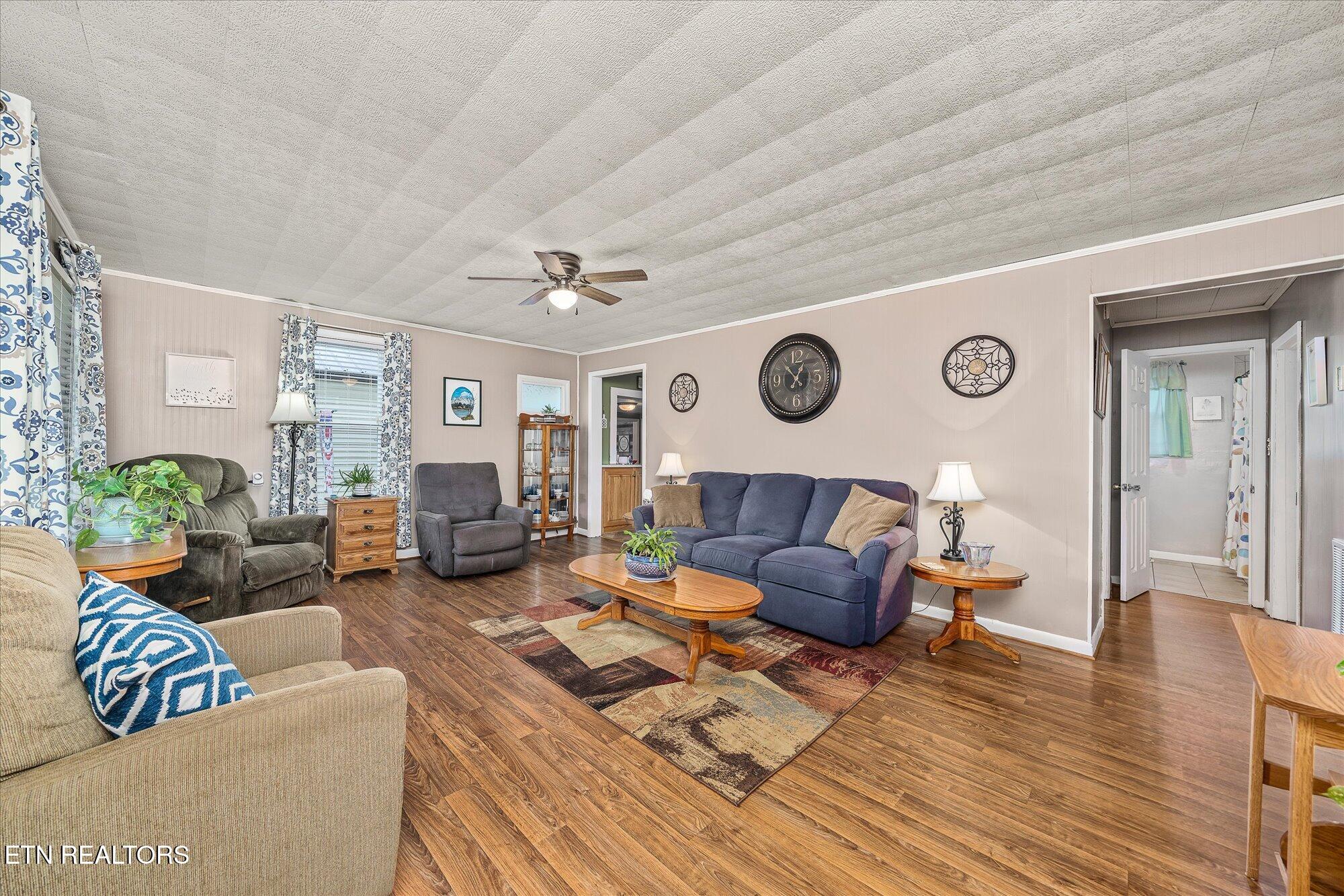 214 Omega Street Harriman, TN 37748 - Photo 15 of 39 15-214 Omega St_094_TNPC