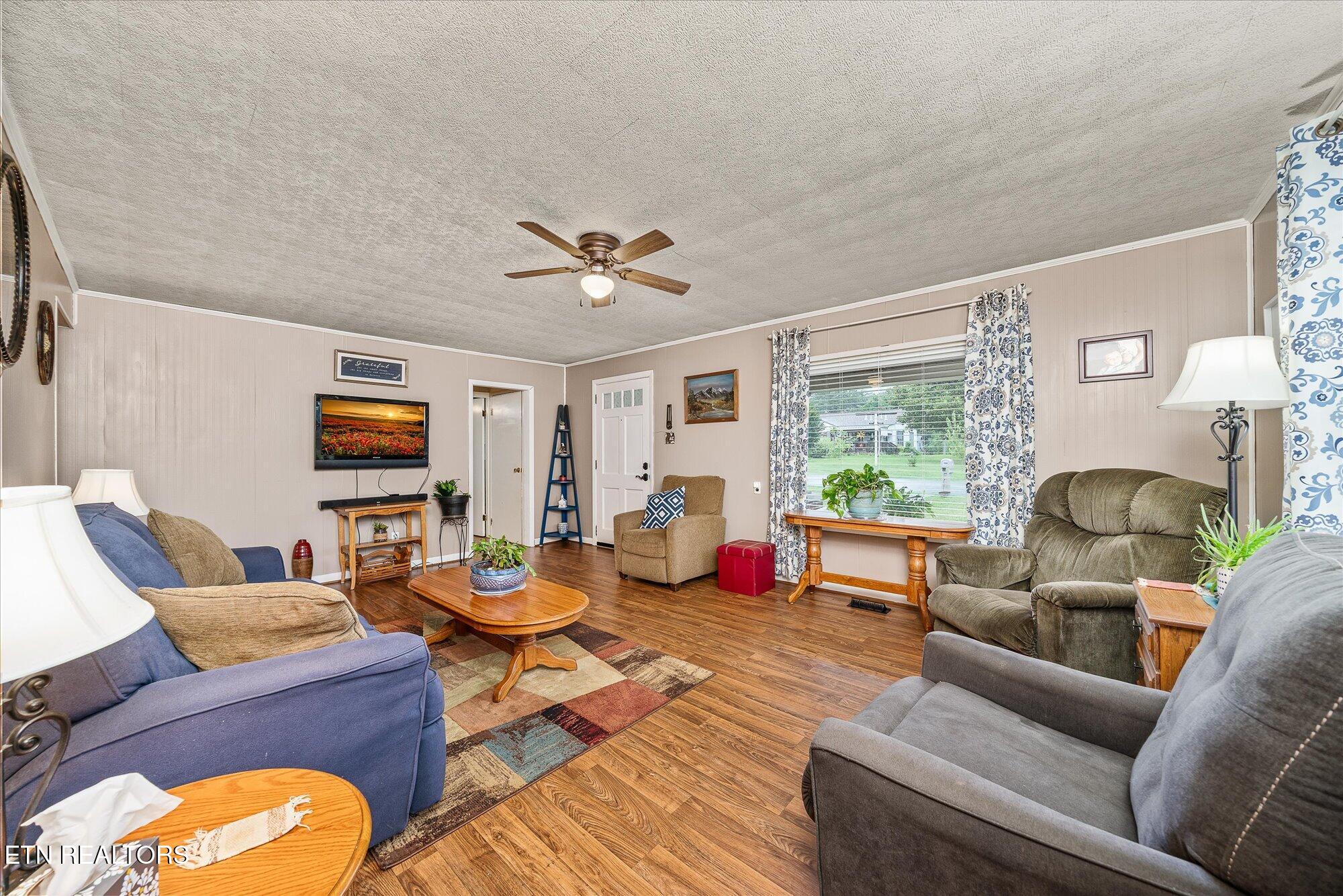 214 Omega Street Harriman, TN 37748 - Photo 17 of 39 17-214 Omega St_104_TNPC