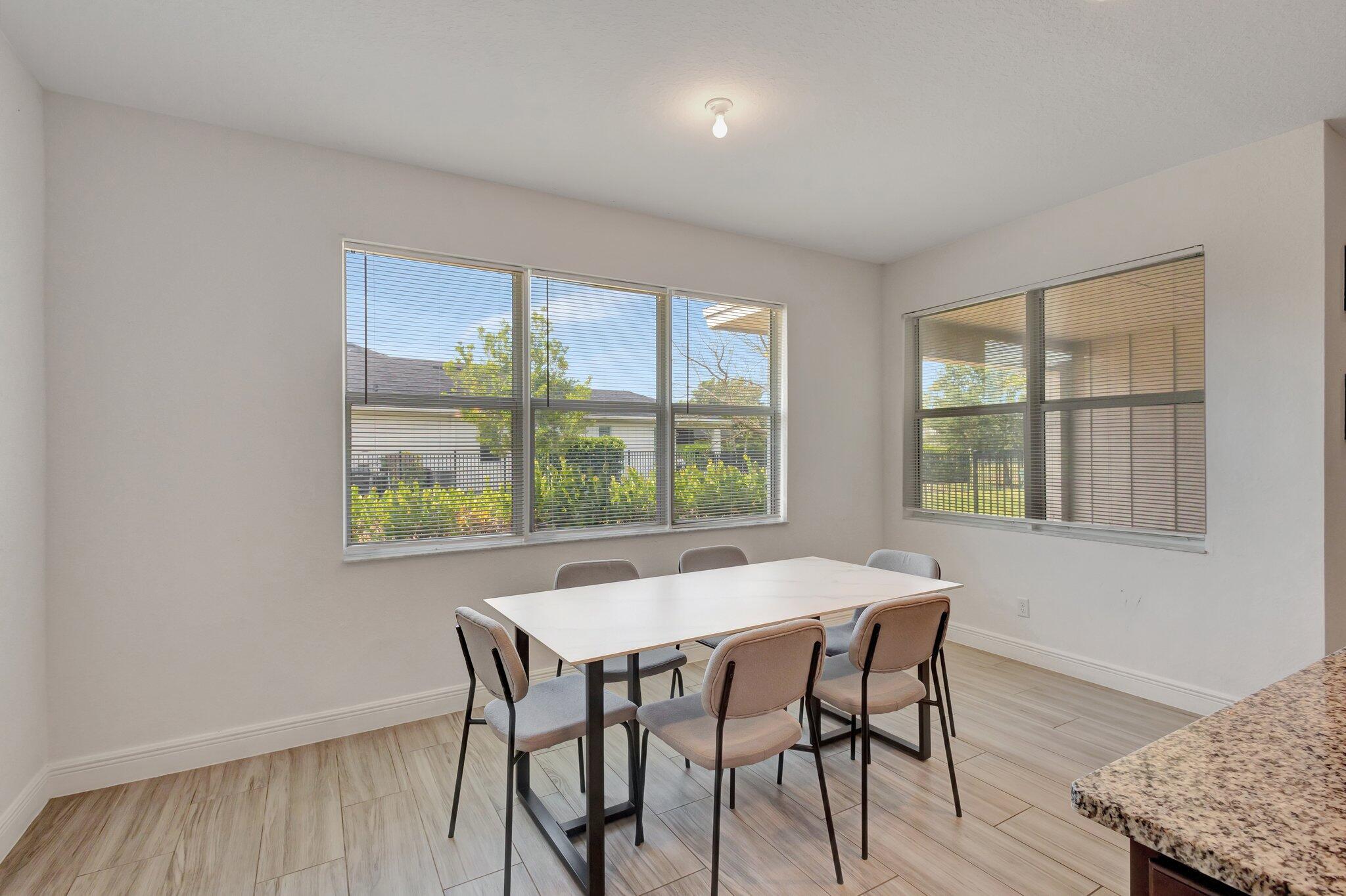 19654 Split Rail Run Loxahatchee, FL 33470 - Photo 20 of 45 37-web-or-mls-Split_61