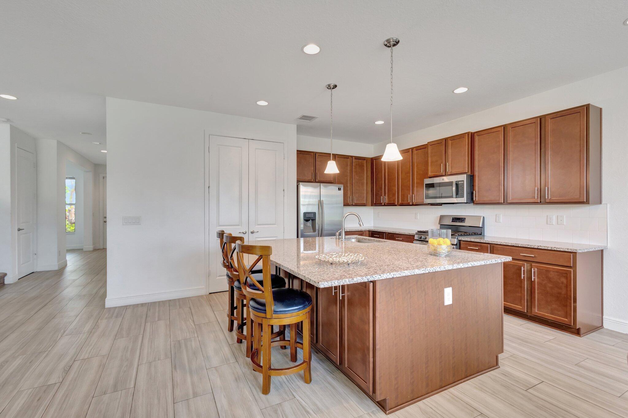 19654 Split Rail Run Loxahatchee, FL 33470 - Photo 22 of 45 39-web-or-mls-Split_71