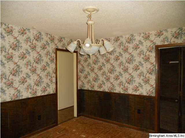 843 Delta Street Bessemer, AL 35020 - Photo 4 of 18