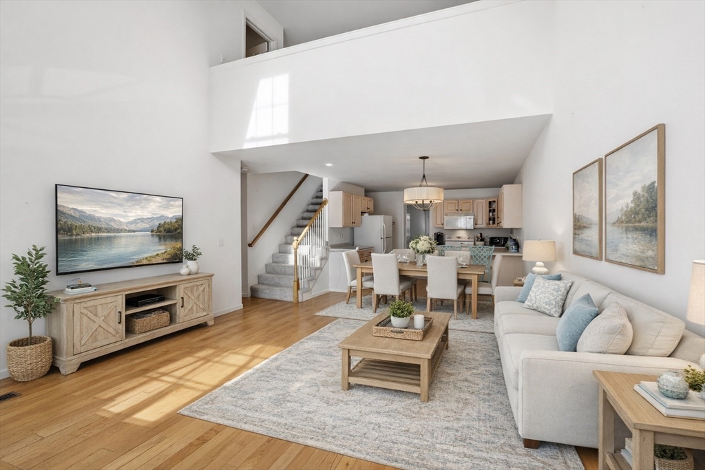 34 Pleasant Street, Unit 34 Windham, NH 03087 - Photo 7 of 30