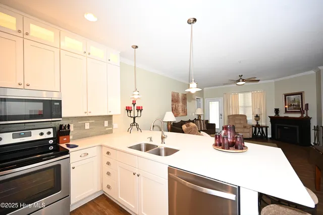 $215,000 | 221 Woodlands Way, Unit 1, Calabash, NC 28467