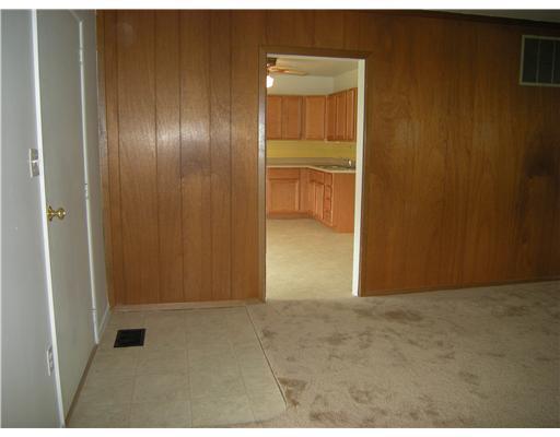 804 South Burnett Road Springfield, OH 45505 - Photo 2 of 17 Gallery Image 2