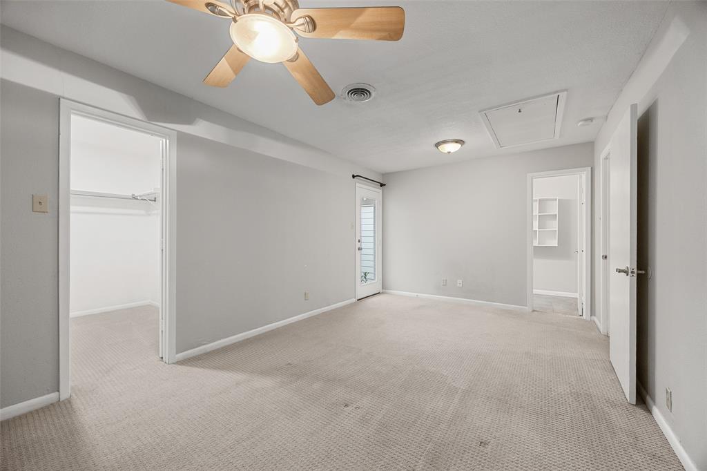 2200 West Rosedale Street South, Unit B Fort Worth, TX 76110 - Photo 12 of 23