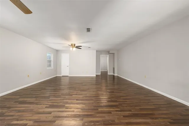 $2,300 | 2200 West Rosedale Street South, Unit B, Fort Worth, TX 76110