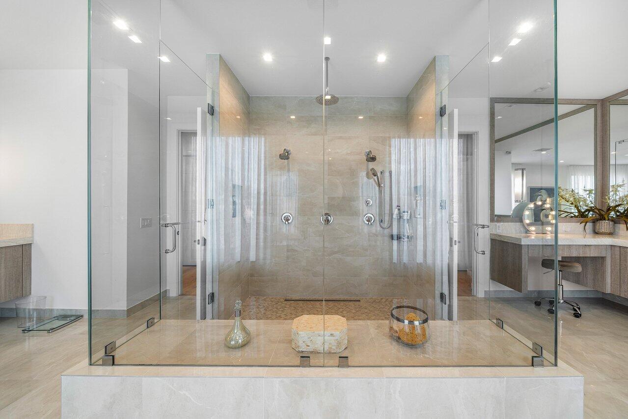 17097 Brulee Breeze Way Boca Raton, FL 33496 - Photo 45 of 71 067-17097BruleeBreezeWay-BocaRaton-FL-33