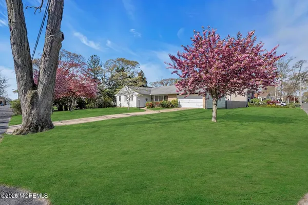 $60,000 | 1 Wilson Avenue, Oakhurst, NJ 07755