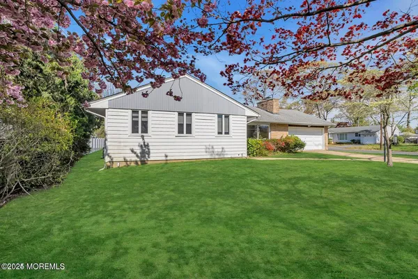 $60,000 | 1 Wilson Avenue, Oakhurst, NJ 07755