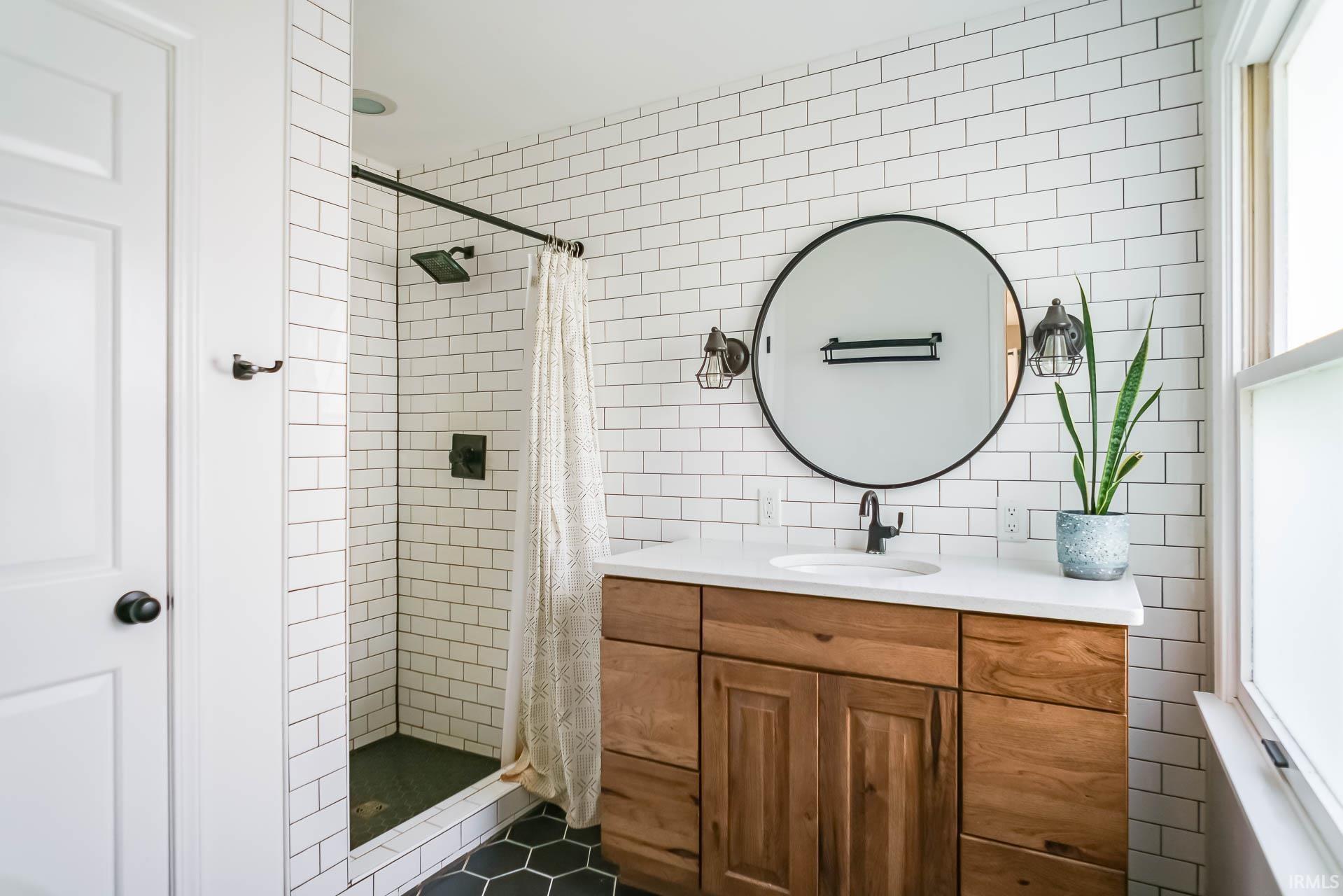 16554 Brandon Lane Granger, IN 46530 - Photo 17 of 25