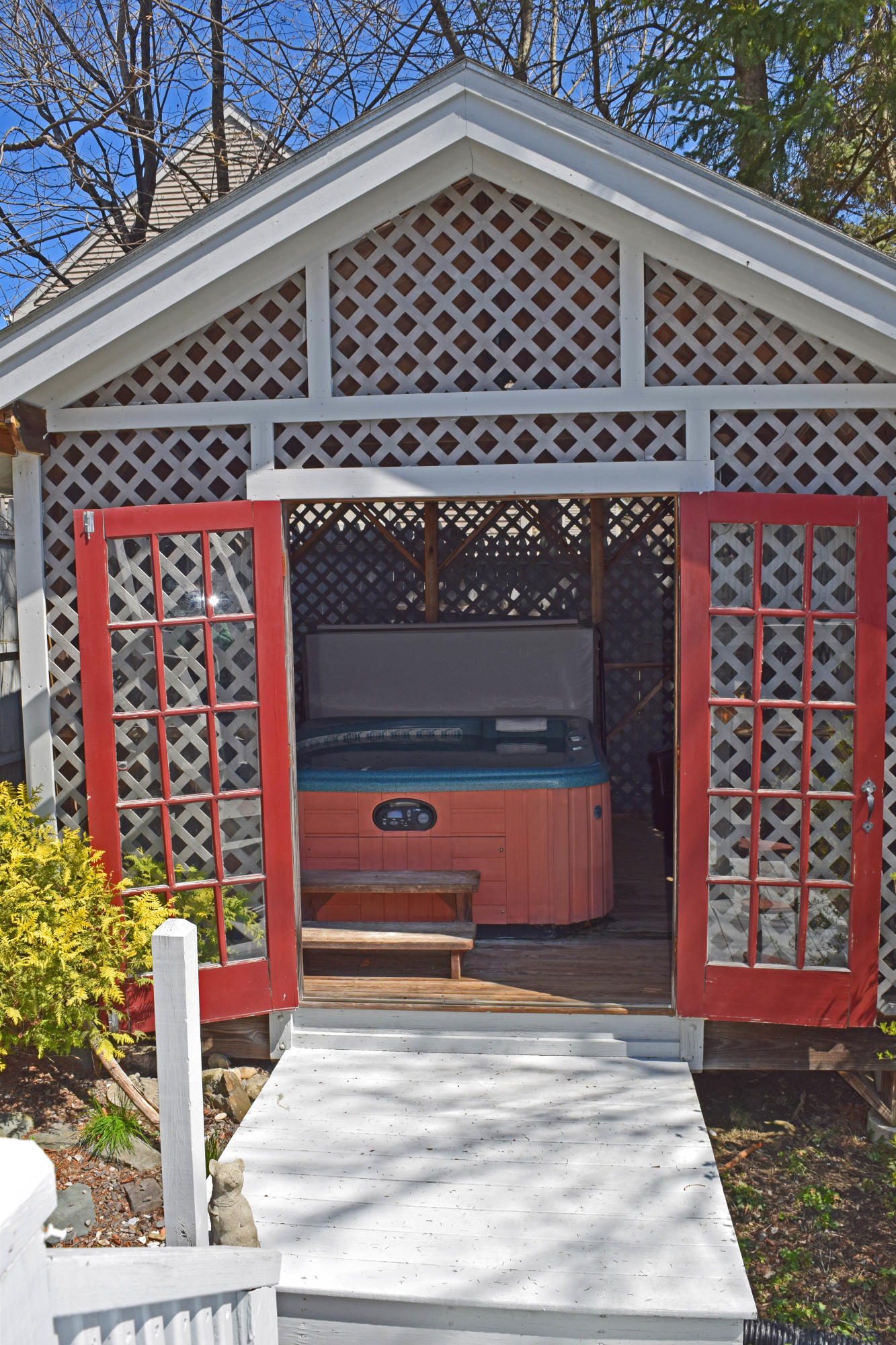 115 Read Street Portland, ME 04103 - Photo 52 of 68 Outbuilding with Hot Tub
