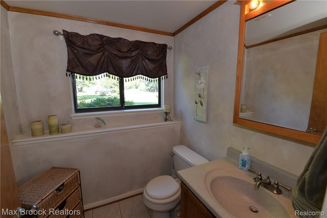 5353 Eagle Road Highland, MI 48356 - Photo 17 of 33 WES_1179.JPG