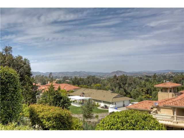 12923 Glen Circle Road Poway, CA 92064 - Photo 18 of 22