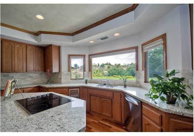 12923 Glen Circle Road Poway, CA 92064 - Photo 9 of 22