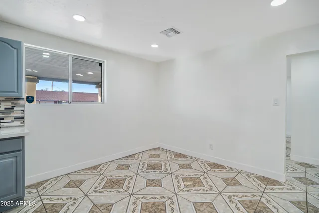 a view of empty room