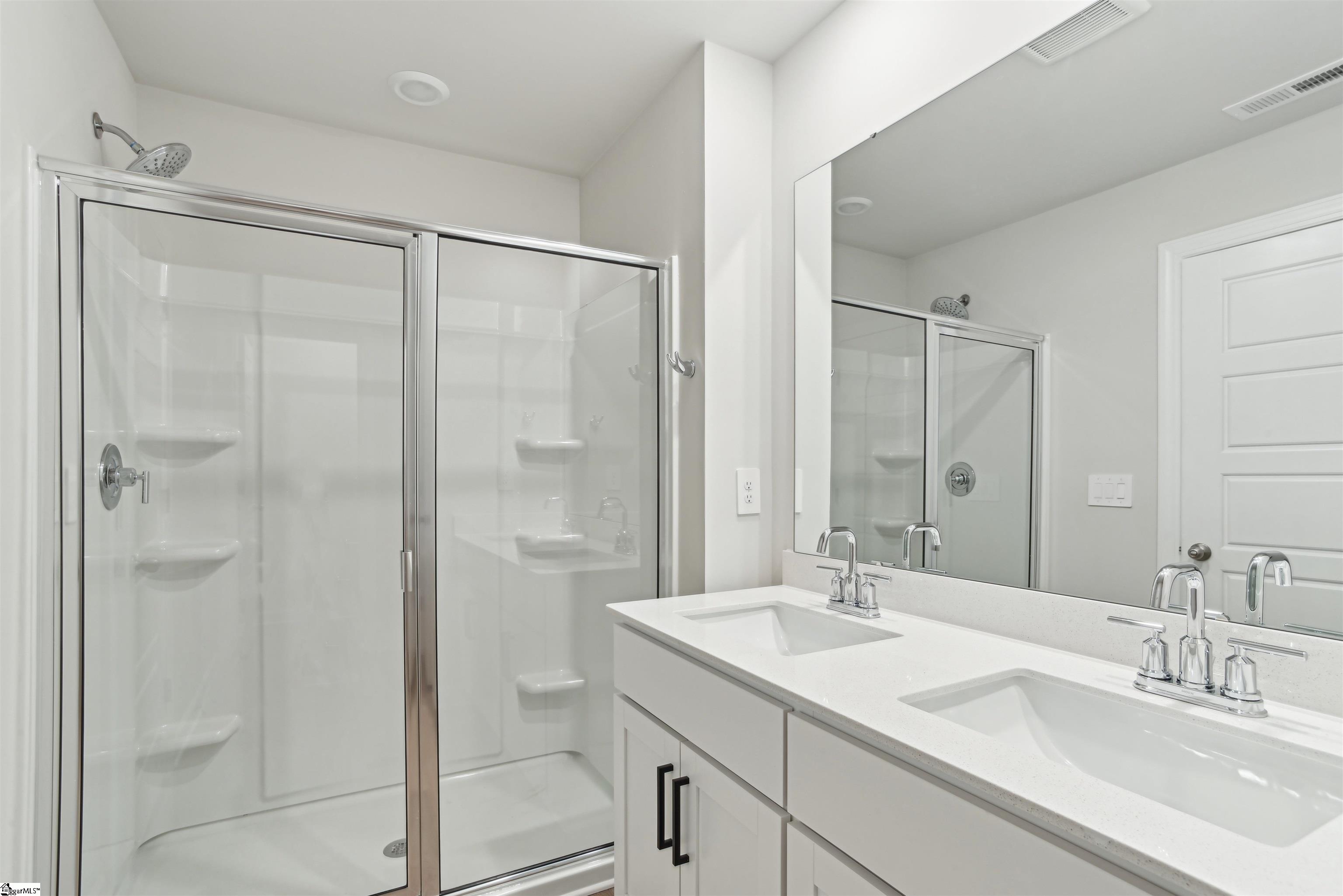 7 Gramercy Wds Lane, Unit CYPRESS Fountain Inn, SC 29644 - Photo 5 of 7