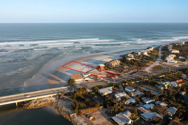 a view of parking area