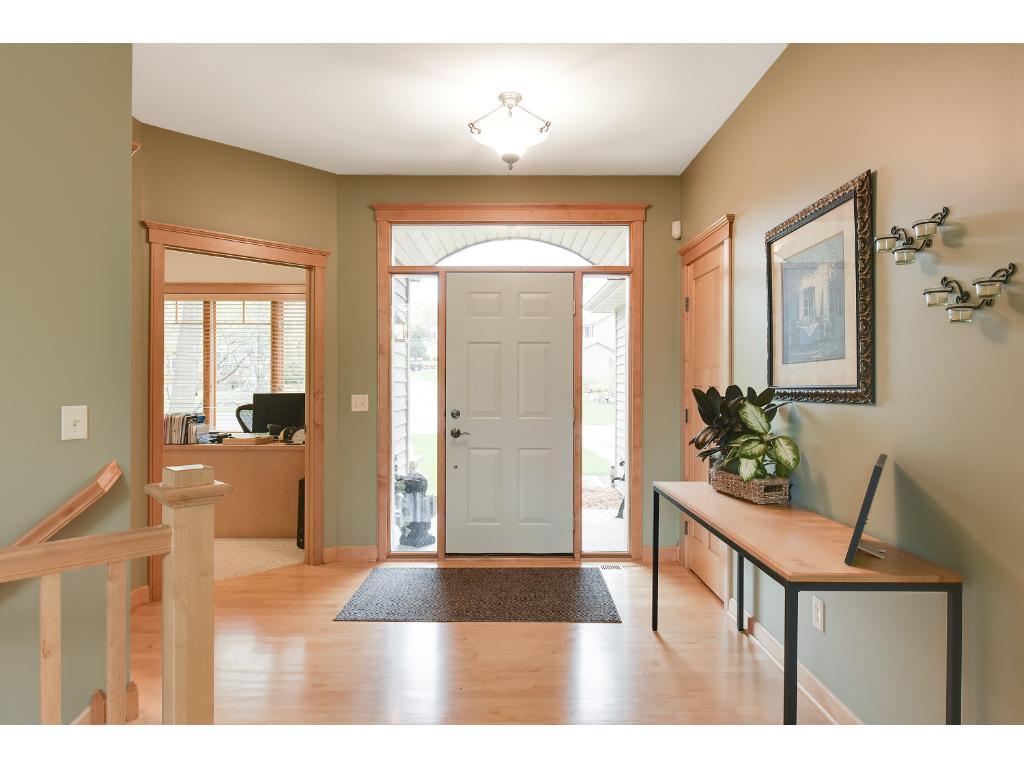 1782 Sterling Road Waconia, MN 55387 - Photo 2 of 24 Gallery Image 2