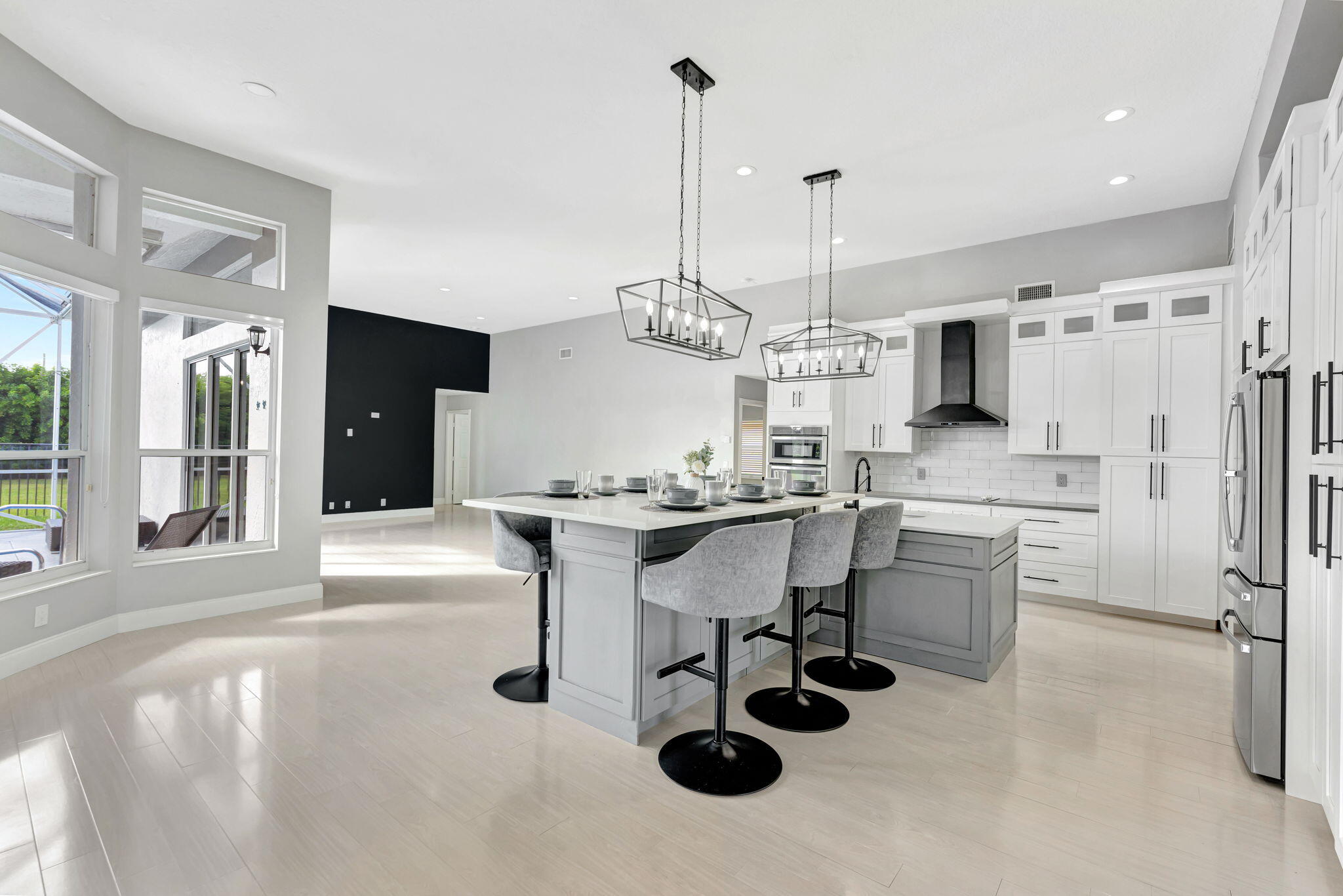 20172 Ocean Key Drive Boca Raton, FL 33498 - Photo 23 of 99 Gourmet Kitchen