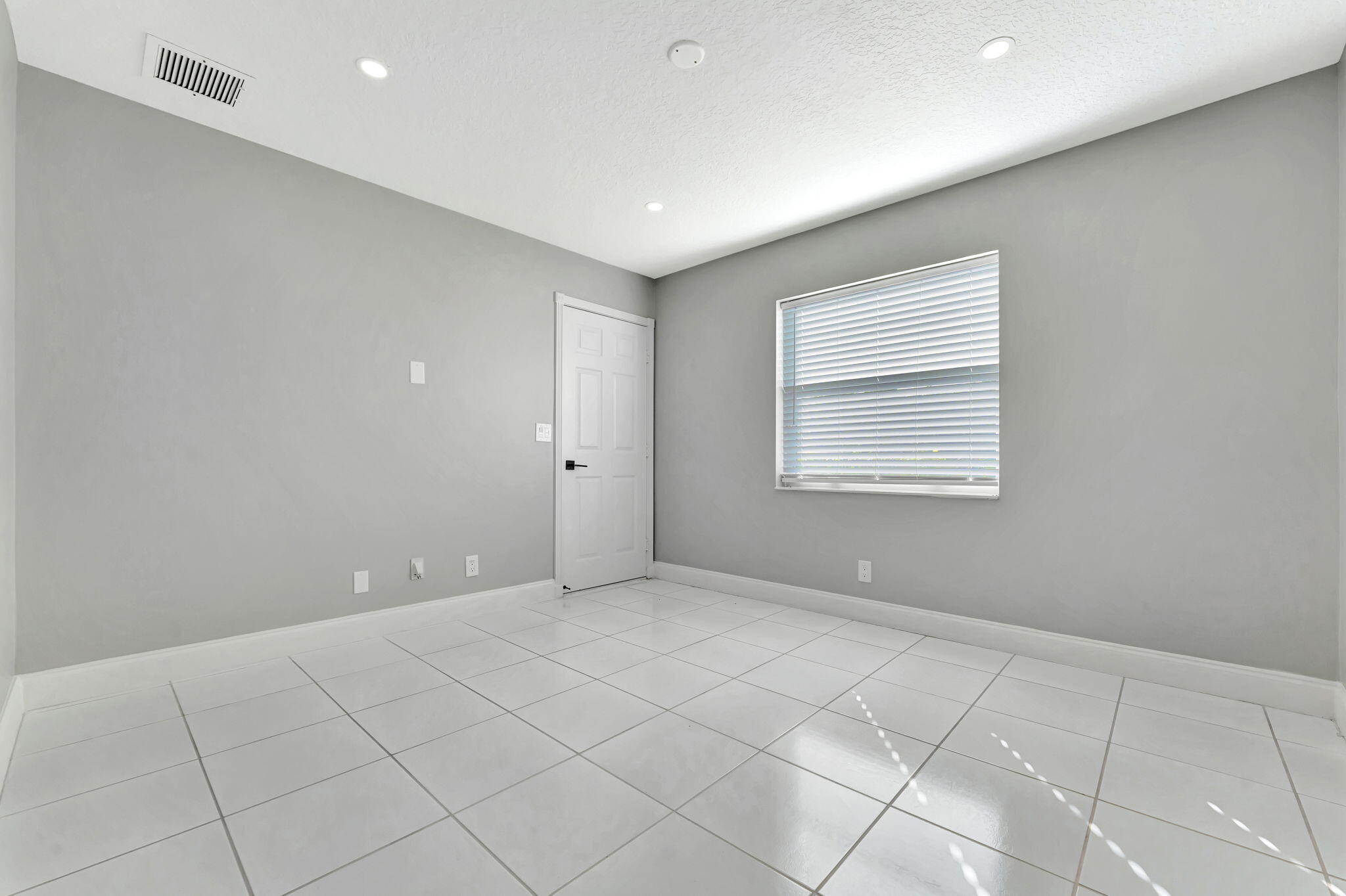 20172 Ocean Key Drive Boca Raton, FL 33498 - Photo 53 of 99 Bedroom