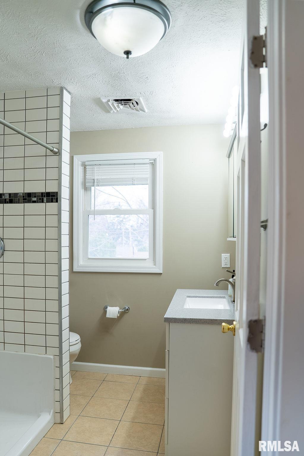 1316 West Lawrence Avenue Springfield, IL 62704 - Photo 13 of 27