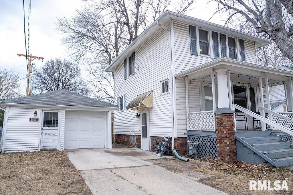 1316 West Lawrence Avenue Springfield, IL 62704 - Photo 2 of 27