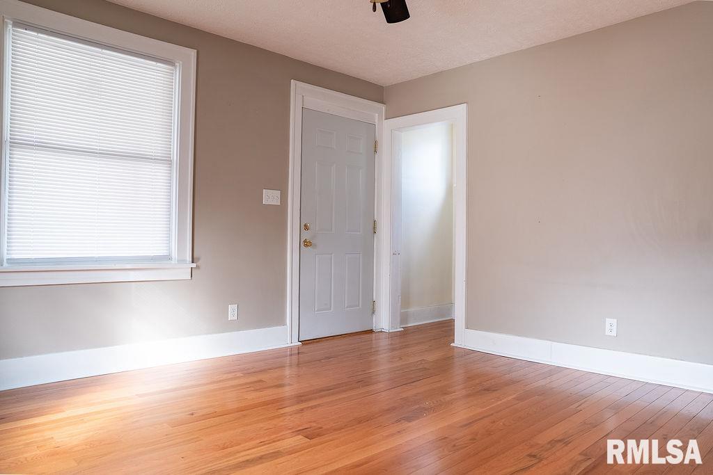 1316 West Lawrence Avenue Springfield, IL 62704 - Photo 6 of 27