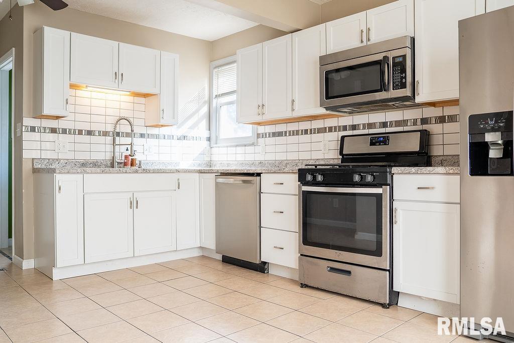 1316 West Lawrence Avenue Springfield, IL 62704 - Photo 10 of 27