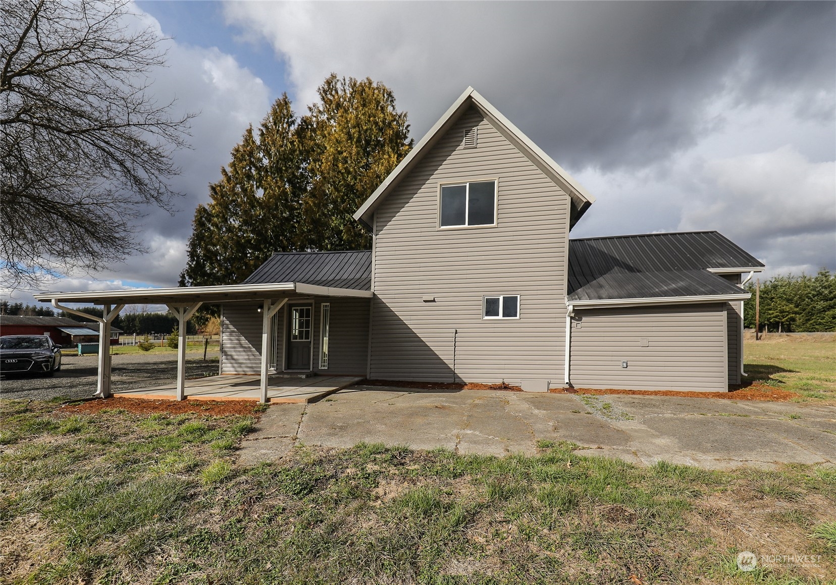 804 Highway 508 Chehalis, WA 98532 - Photo 12 of 17 a house with trees in the background