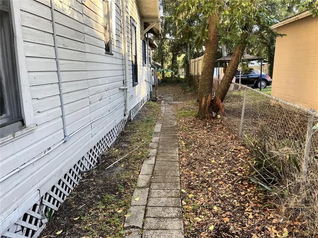 $800 | 1223 East Parker Street, Unit 1, Lakeland, FL 33801