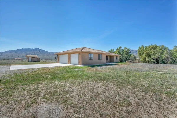 $324,999 | 204 Charleston Avenue, Pahrump, CA 89060