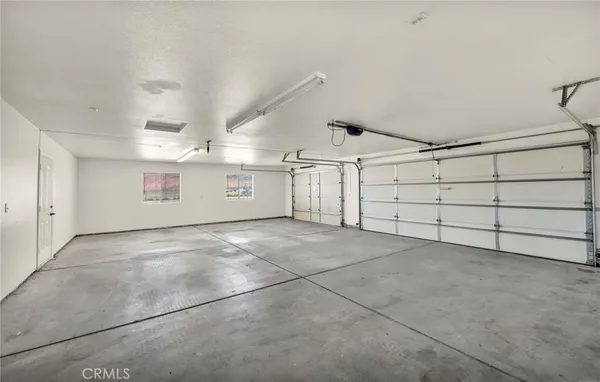 $324,999 | 204 Charleston Avenue, Pahrump, CA 89060