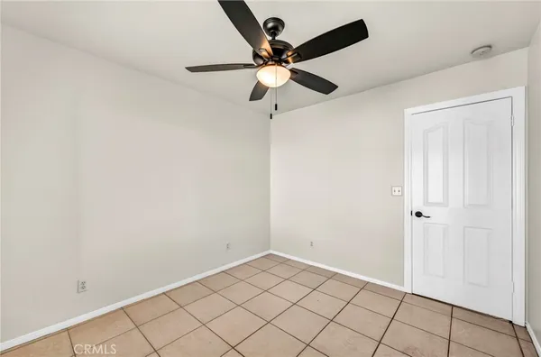 $324,999 | 204 Charleston Avenue, Pahrump, CA 89060