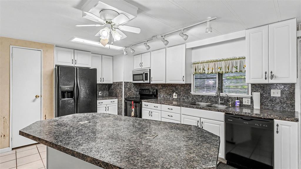 1610 Reynolds Road, Unit 128 Lakeland, FL 33801 - Photo 5 of 43 Gallery Image 5