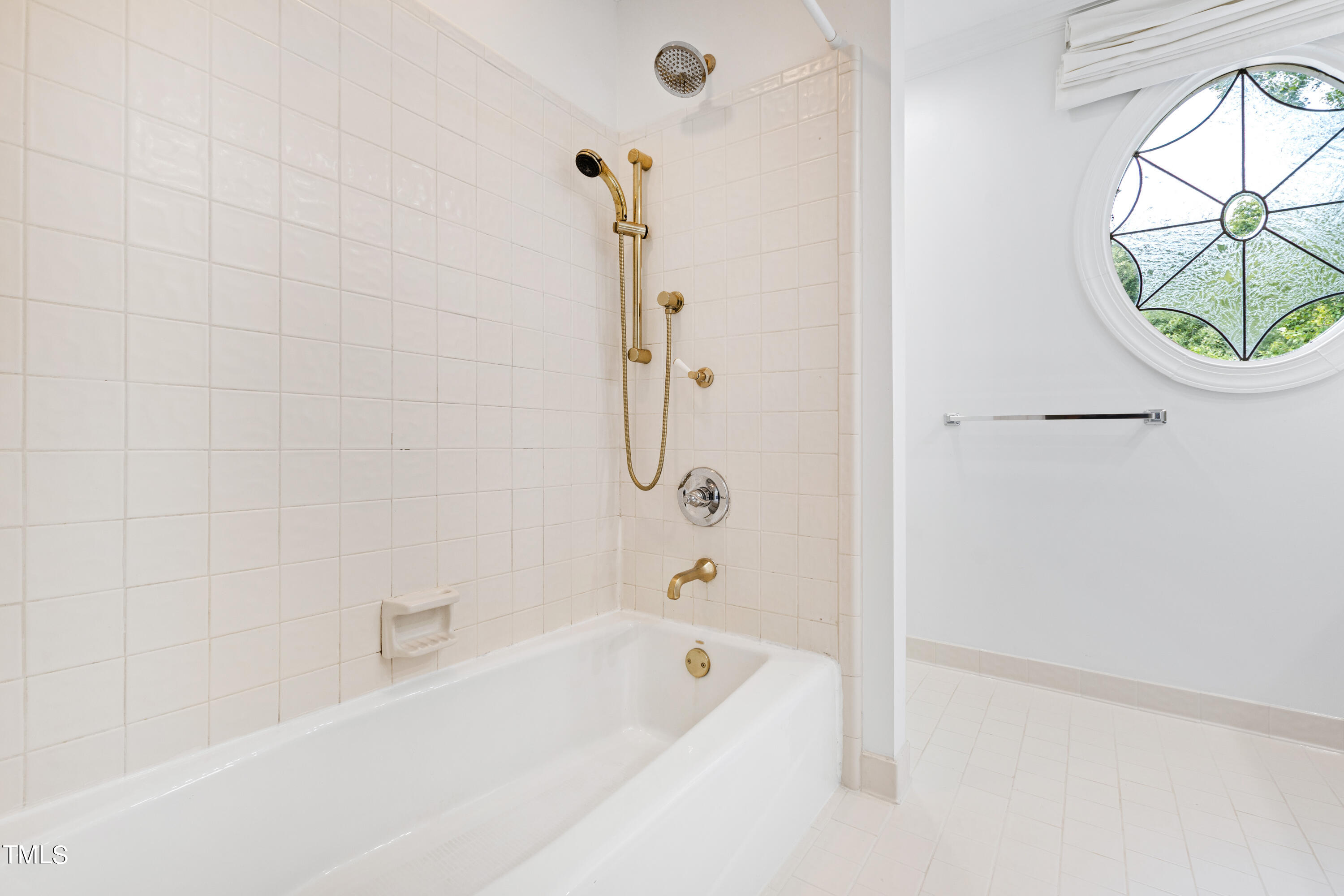 1208 Little Lake Hill Drive Raleigh, NC 27607 - Photo 29 of 42 Bathroom