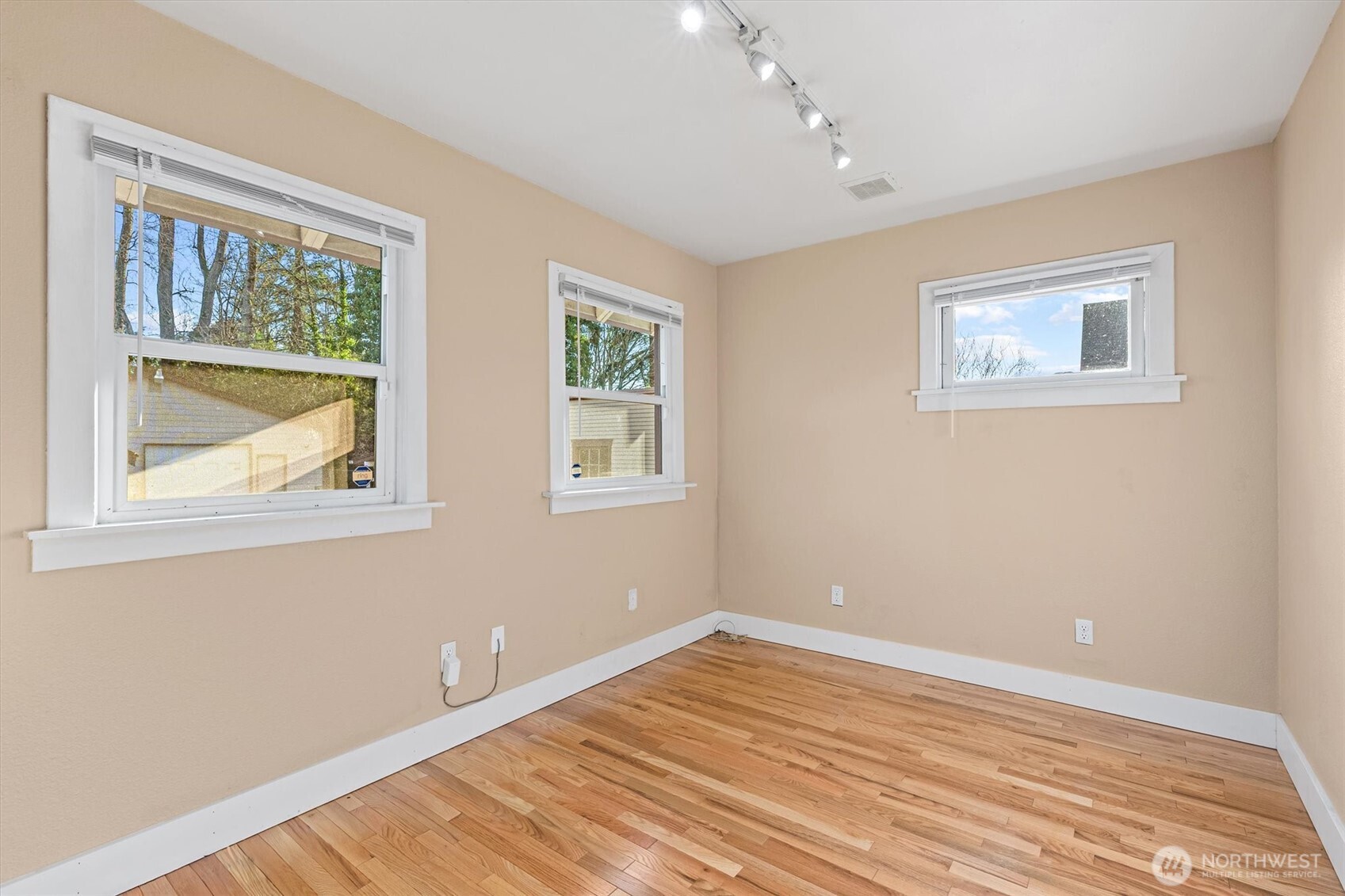 8515 Golden Given Road East Tacoma, WA 98445 - Photo 17 of 39