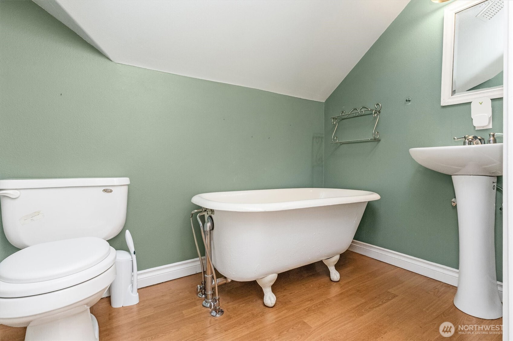 8515 Golden Given Road East Tacoma, WA 98445 - Photo 26 of 39